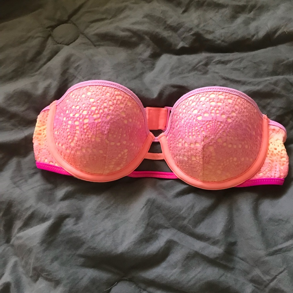 Victoria’s Secret ombré bathing suite top
